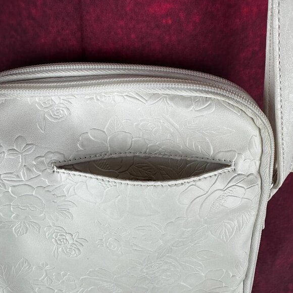 MULTISAC ELEGANT WHITE FLORAL EMBOSSED CROSSBODY BAG - Picture 8 of 14